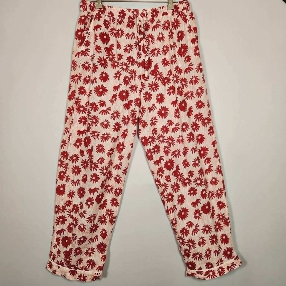 Desmond and Dempsey Red Floral Cotton Pajama Pants Size Medium Loungewear cotton